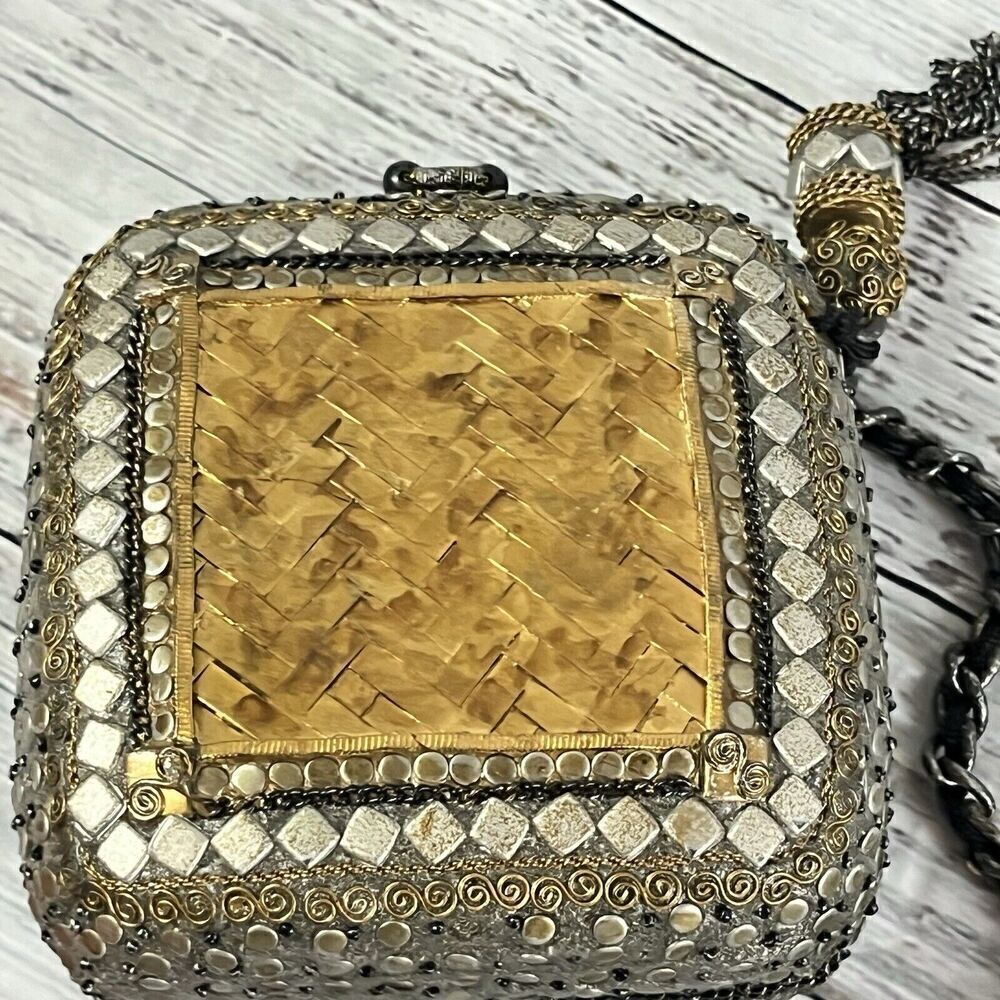 Vintage Metallic Gold Magnetic Snap Crossbody Purse Handbag Bag Wedding Evening - Picture 8 of 16